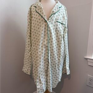 Petite Plume Women’s Twill Nightshirt in Match Point